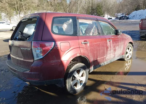 2009 Subaru Forester 2.5X z USA, uszkodzony, nr VIN JF2SH616X9H775557